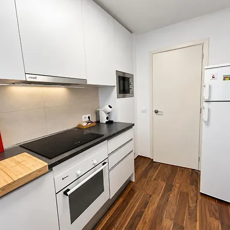 Apartamento Para 4 Con Terraza En El Centro *
